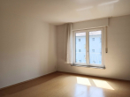 Renovierte, gepflegte, 2-Zi.- Wohnung mit Garage! - Schlafen