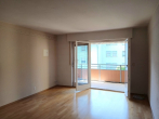 Renovierte, gepflegte, 2-Zi.- Wohnung mit Garage! - Wohnen_