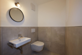 Moderne 4,5-Zimmer-Wohnung im 1. OG zu verkaufen! - Gäste WC