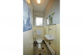 Charmantes Einfamilienhaus in ruhiger Lage in Backnang-Plattenwald - Gäste WC