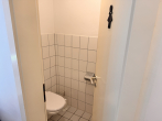 Moderne Büro- und Gewerbefläche mit ca. 238 m² und 5 Tiefgaragenstellplätzen in Wendlingen am Neckar - Damen WC