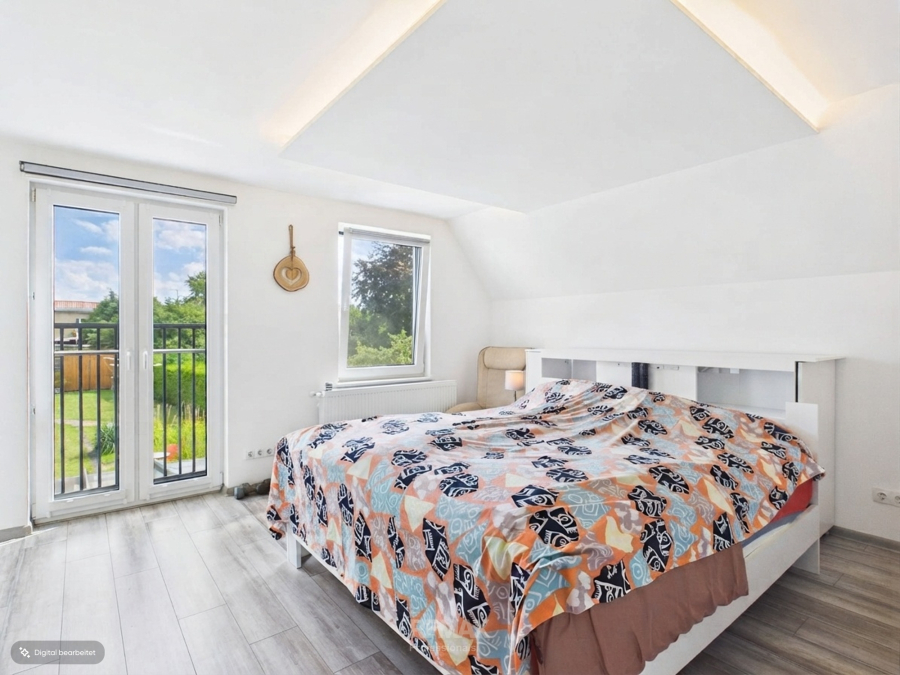 Schlafzimmer OG Der raum wurde mittels KI digital aufgeräumt