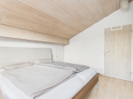 Lichtdurchflutete 4,5-Zimmer Dachgeschosswohnung - Zimmer 3