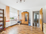 3-Fam. Haus mit großem Grundstück und Blick ins Grüne - EG Zimmer