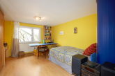 2 Wohn- und Geschäftshäuser mit 6 Wohneinheiten sowie 2 vielseitigen Gewerbeflächen - Whg. Nr. 2 - OG rechts Wohnzimmer - Haus 92