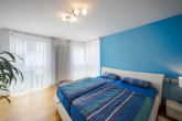 Modernes Stadthaus mit Garten- idyllisch im Grünen und dennoch zentral - Schlafzimmer 1
