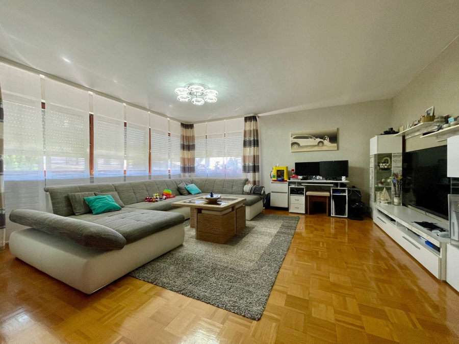 Wohnzimmer EG