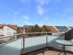 Helle Maisonette 60 m² mit Dachstudio 25 m², Balkon mit schöner Aussicht und Kfz-Stellplatz - Balkon mit Aussicht