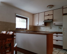 Für unsere Suchkunden: Reihenmittelhaus mit Gartenterrasse und PKW-Stellplatz. - Essküche