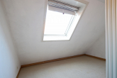 Kapitalanlage mit Charme und Potenzial: Wohnensemble mit Vorder- und Hinterhaus in bevorzugter Lage in Stuttgart - DG: Zimmer 2
