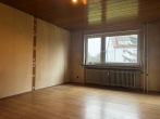 Interessant geschnittene 3 Zimmer-Wohnung! - Wohnzimmer