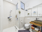 En Suite Bad / OG