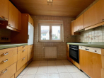 Eindrucksvolles Zweifamilienhaus mit Wintergarten und zwei Garagen in Waiblingen-Hohenacker - OG_Küche