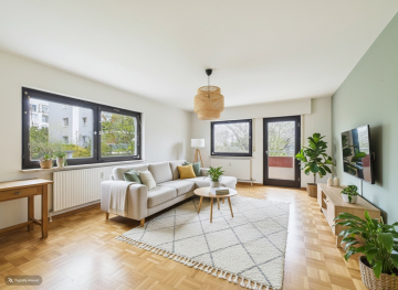 Sanierungsbedürftige 1-Zimmer-Wohnung inkl. TG-Box, 71334 Waiblingen, Etagenwohnung