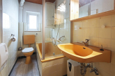 Idyllisch wohnen inmitten von Uhlbach! - EG Badezimmer