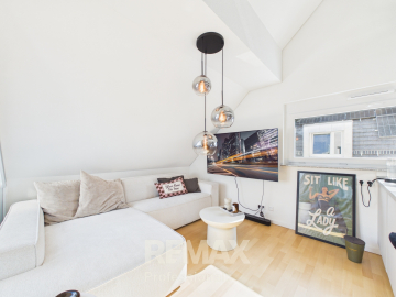 Neuwertige Maisonette-Wohnung mit Loggia und Stellplatz in Waiblingen-Bittenfeld zu verkaufen, 71336 Waiblingen-Bittenfeld, Maisonettewohnung