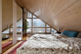 Freistehendes Architektenhaus mit baulichen Erweiterungsmöglichkeiten, *Energieklasse B* wie Bj. 2000 - Schlafzimmer im DG