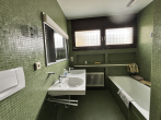 Große Maisonette-Wohnung in Waiblingen zu vermieten! - Badezimmer