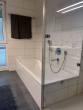 Moderne 3-Zimmer-Wohnung mit Balkon und Terrasse in Weinstadt! - Badezimmer