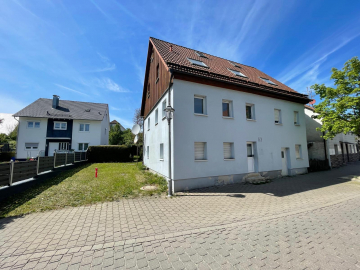 Ein Ort voller Möglichkeiten: Wohnhaus mit Ferienhaus auf großem Grundstück in Welzheim, 73642 Welzheim, Einfamilienhaus