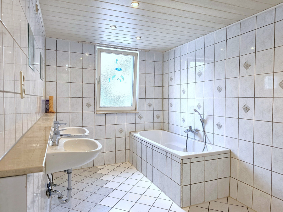 Badezimmer OG