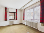 Wohn- und Geschäftshaus und Garage in zentraler Lage - Zimmer 1 - Obergeschoss