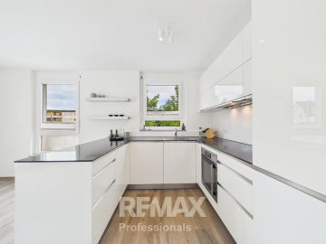 Exklusive 2-Zimmer-Penthousewohnung in Top-Lage mit großer Dachterrasse und Tiefgaragenstellplätzen, 71679 Asperg, Penthousewohnung
