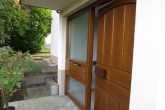 Außergewöhnliche 4-Zimmer-Maisonette-Wohnung in WN-Hegnach! - Haustüre