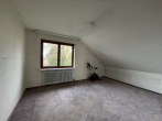 Außergewöhnliche 4-Zimmer-Maisonette-Wohnung in WN-Hegnach! - Büro