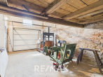Ehemaliges Bauernhaus mit Ausbaureserve und Garten - Garage
