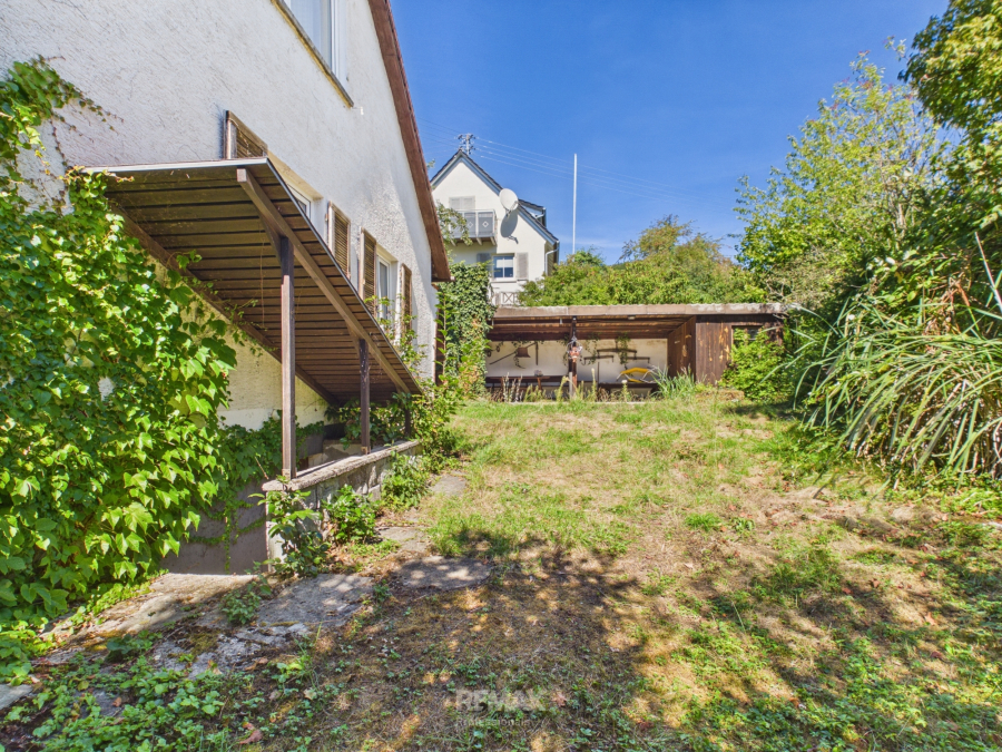 Hinterer Garten